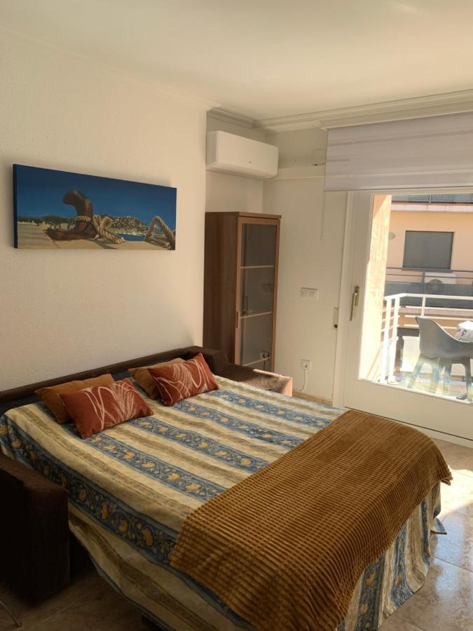 Acogedor Apartamento En Roses - 50M Playa - Wifi - Aire Acondicionado Zewnętrze zdjęcie